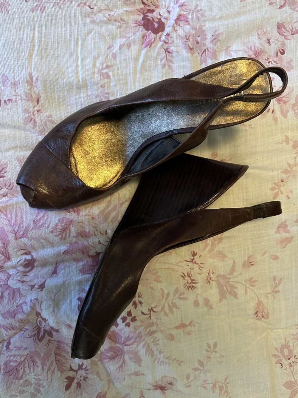 NINE WEST PEEP TOE WEDGE SIZE 11